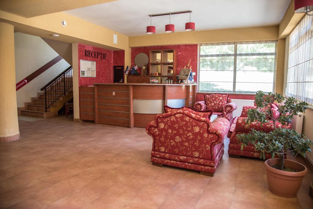 Hotel Trei Brazi Băile Olăneşti Εξωτερικό φωτογραφία
